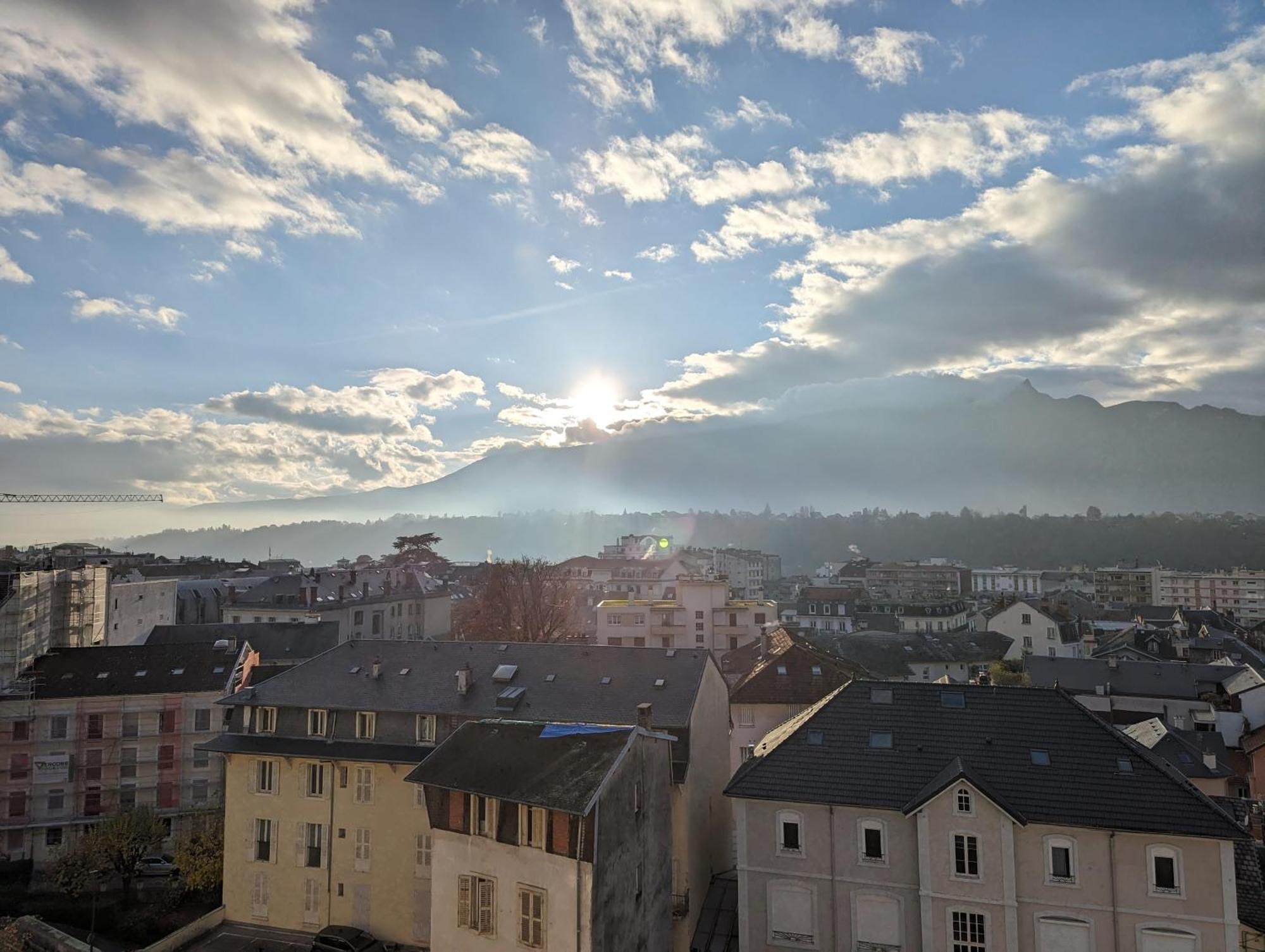 Apartment Avec Vue Au Centre Proche Des Thermes